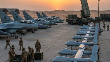 Pakistan Quietly Sends Jets and 8,000 Troops to Saudi in Iran War