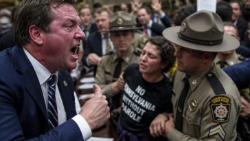 Rep. Justin J. Pearson Screams at Troopers During Redistricting Chaos