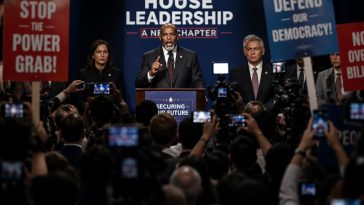 Jeffries' Break Their Spirit Remark Gives GOP a Midterm Weapon