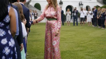 First Lady Melania Trump Rewears Valentino, Sends Quiet Optics