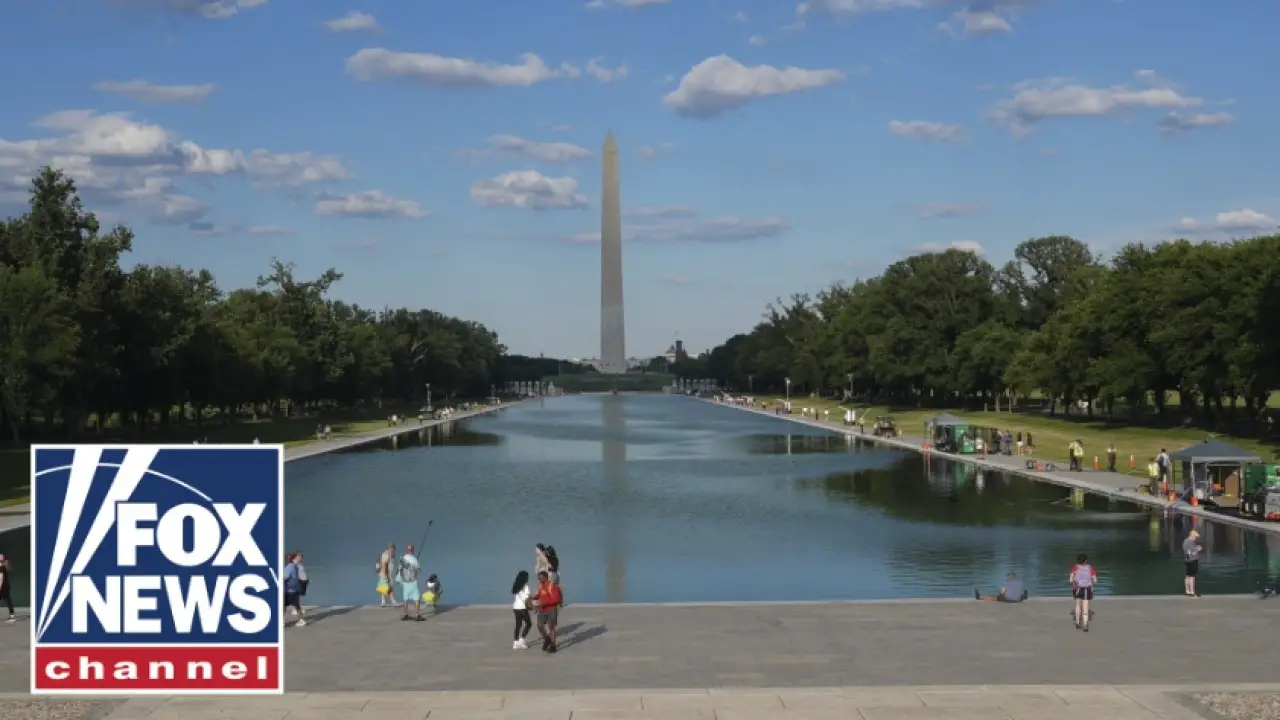 Liberal media BLASTED for focusing on reflecting pool while Trump addresses world conflicts