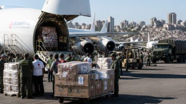Conservatives: Back the Venezuela airbridge, reject the rumors