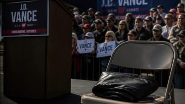 Clyburn: El‑Sayed Rally Photo Shows Democrats Ignoring Black Voters