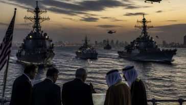 Trump Pauses Strikes, Keeps Blockade; Warns Iran Talks Are Brief
