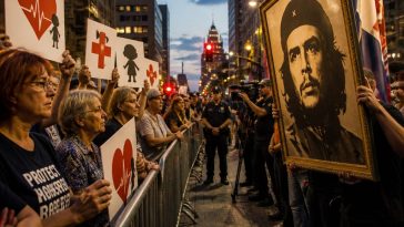 DSA Praises Fidel Castro While Co‑Chair Calls to Fund Medicare for All