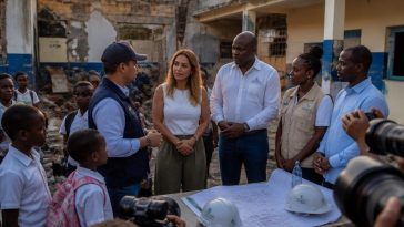 Shakira Pledges $1.25M for Chocó Schools — Who’s Really in Charge?