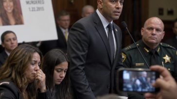 Viral Clip Accuses Rep. Dan Goldman of Smearing Sheriff at Hearing