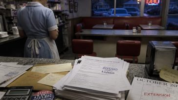 Cooke’s waitress pitch crumbles after $90K disclosure