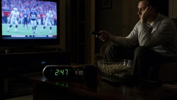 NFL Wednesday Opener Flops: Kickoff Ratings Fall 11% to 25.1M