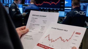 Bond Panic: 10-Year Yield Flashes Above 5% and Mortgages Hit
