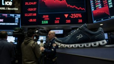 Nike Ousted from S&P 100 After Market Cap Collapse
