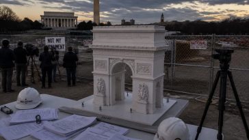 Trump administration tees up Nov. 5 start for 250‑ft triumphal arch