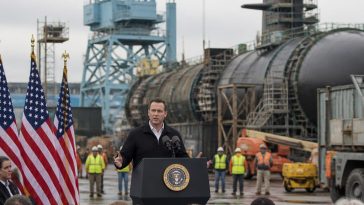 Trump Announces $6.6B Arsenal‑2 to Reshore Virginia‑Class Submarine Parts